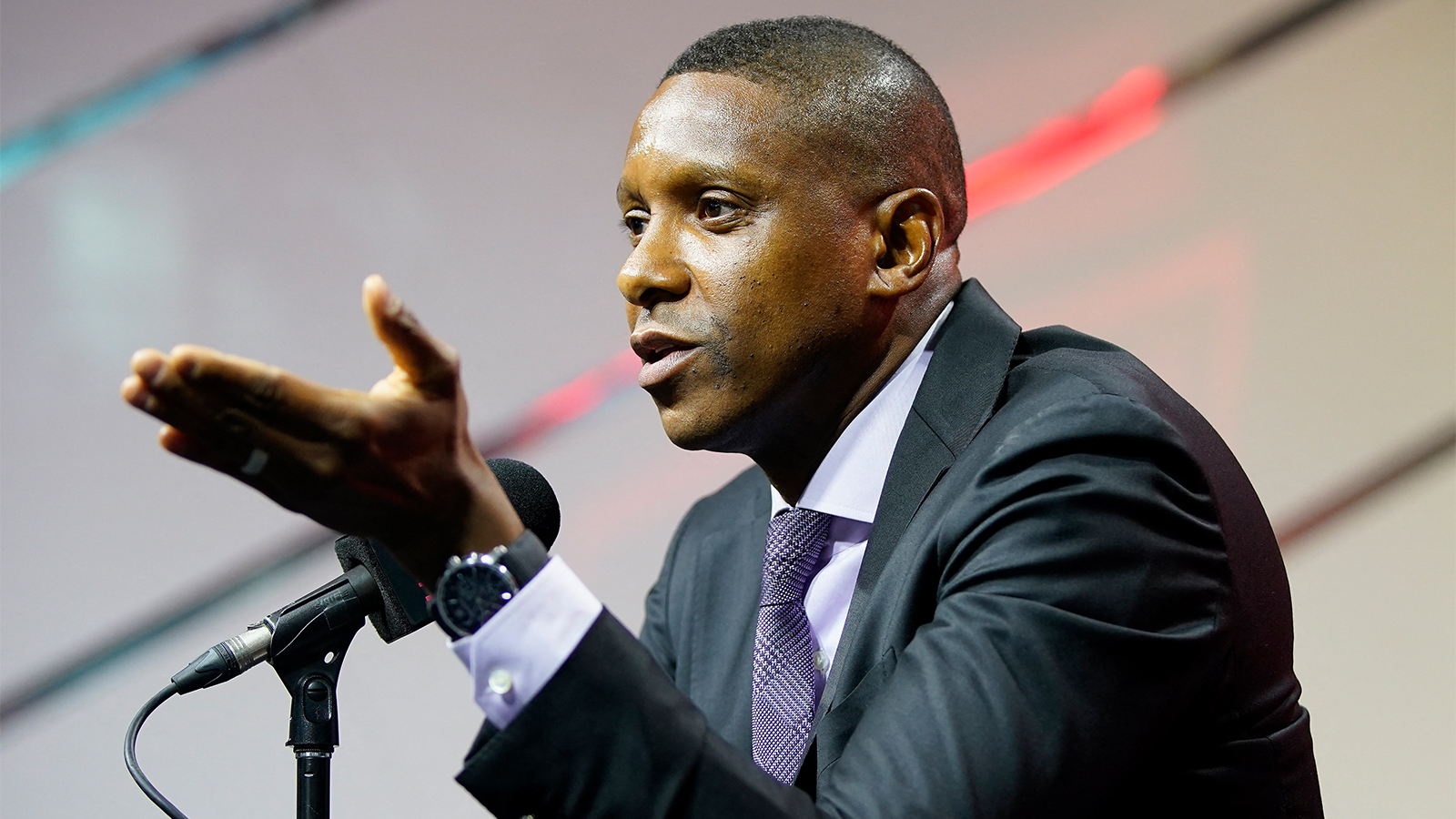 Mavericks Eye a Trade That Could Reshape the Draft — and One Team’s Hidden Role