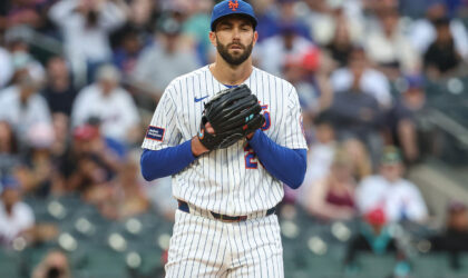 Mets Pitcher David Peterson Admits He’s Struggling — and It Might Cost Him New York
