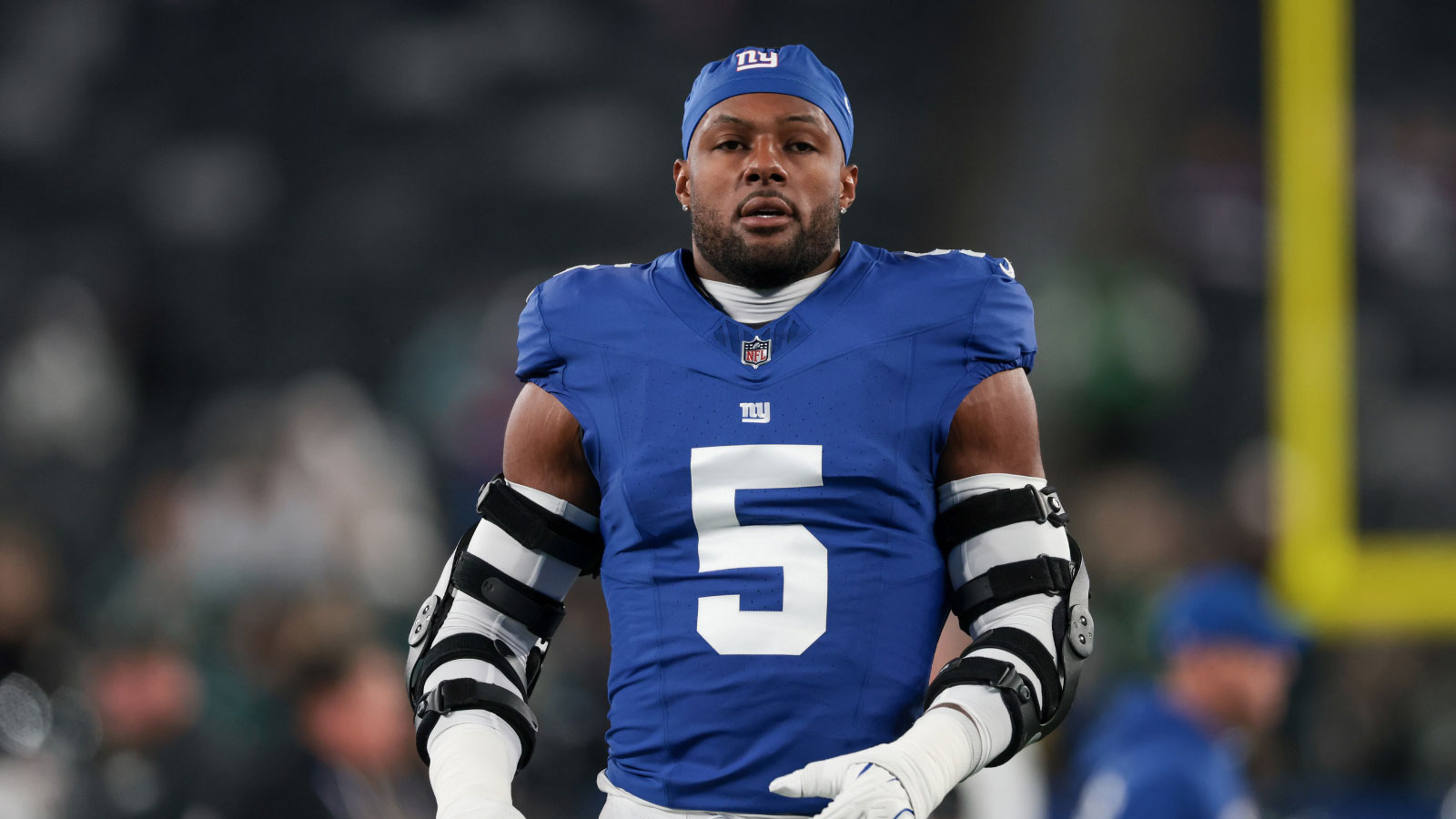 Giants Star Kayvon Thibodeaux Wants ‘Maniac’ Fans — Here’s What He Means
