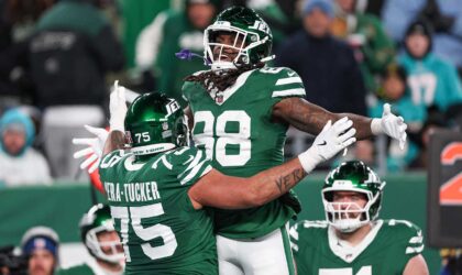 Cardinals Sign a Tight End with a Troubled Past — and Fans Are Split