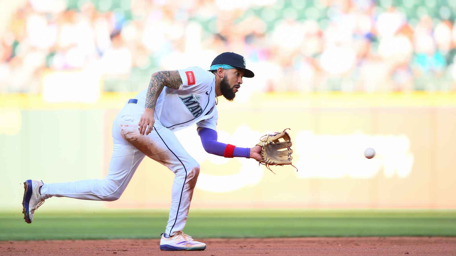 Mariners’ JP Crawford Could Return Weeks Early — Here’s What’s Different