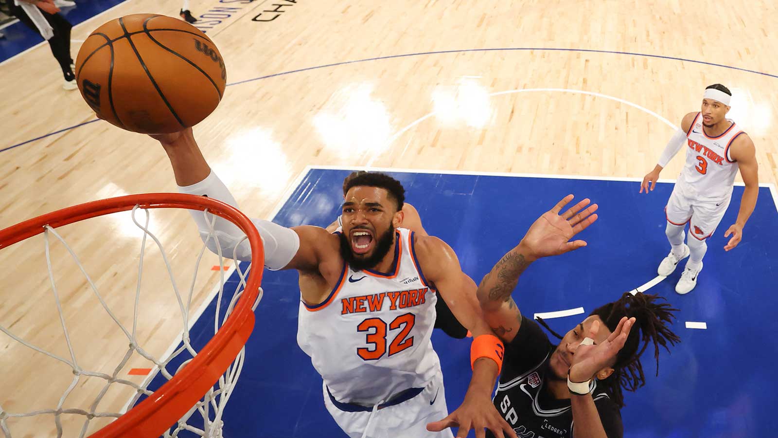 Knicks Fans Traveled to Abu Dhabi for Preseason Games — Now They’re Taking Over San Antonio for the Finals