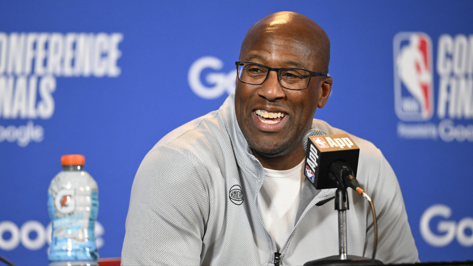 Knicks Up 3-1 in Finals — Mike Brown’s One Rule That Keeps Everyone From Crumbling