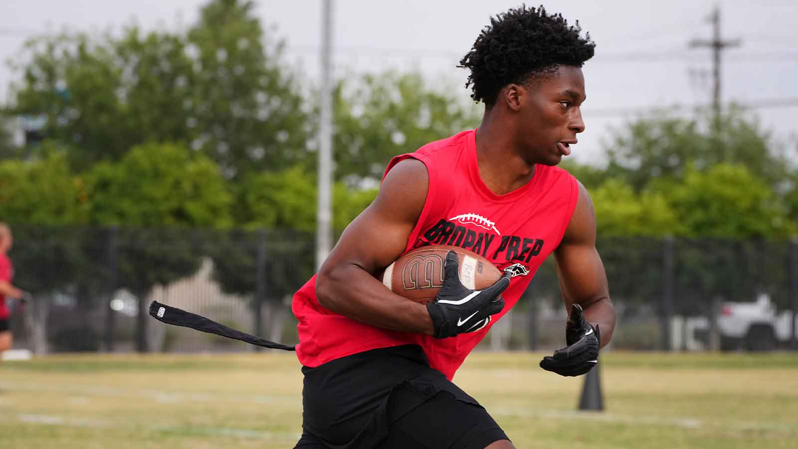 Three-Star WR McNabb Jr., Son of Eagles Legend, Picks UNLV Over Power 4 Offers
