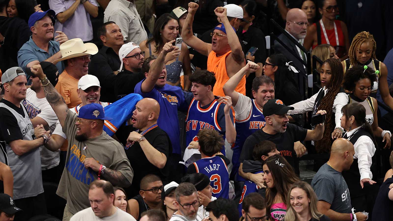 Knicks Fans Could Turn Spurs’ Home Court Into Hostile Territory for Game 5
