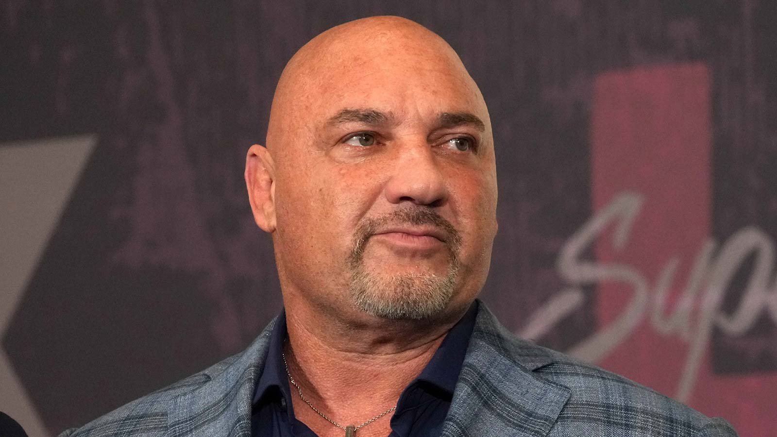 Jay Glazer Reveals Aldon Smith Signed Cowboys Contract in Front of His Son — ‘This One Definitely Hurts’