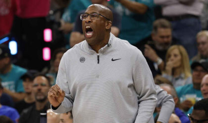 Mike Brown’s Postgame ‘Who Let the Dogs Out’ Scream Caps 53-Year Knicks Title Drought