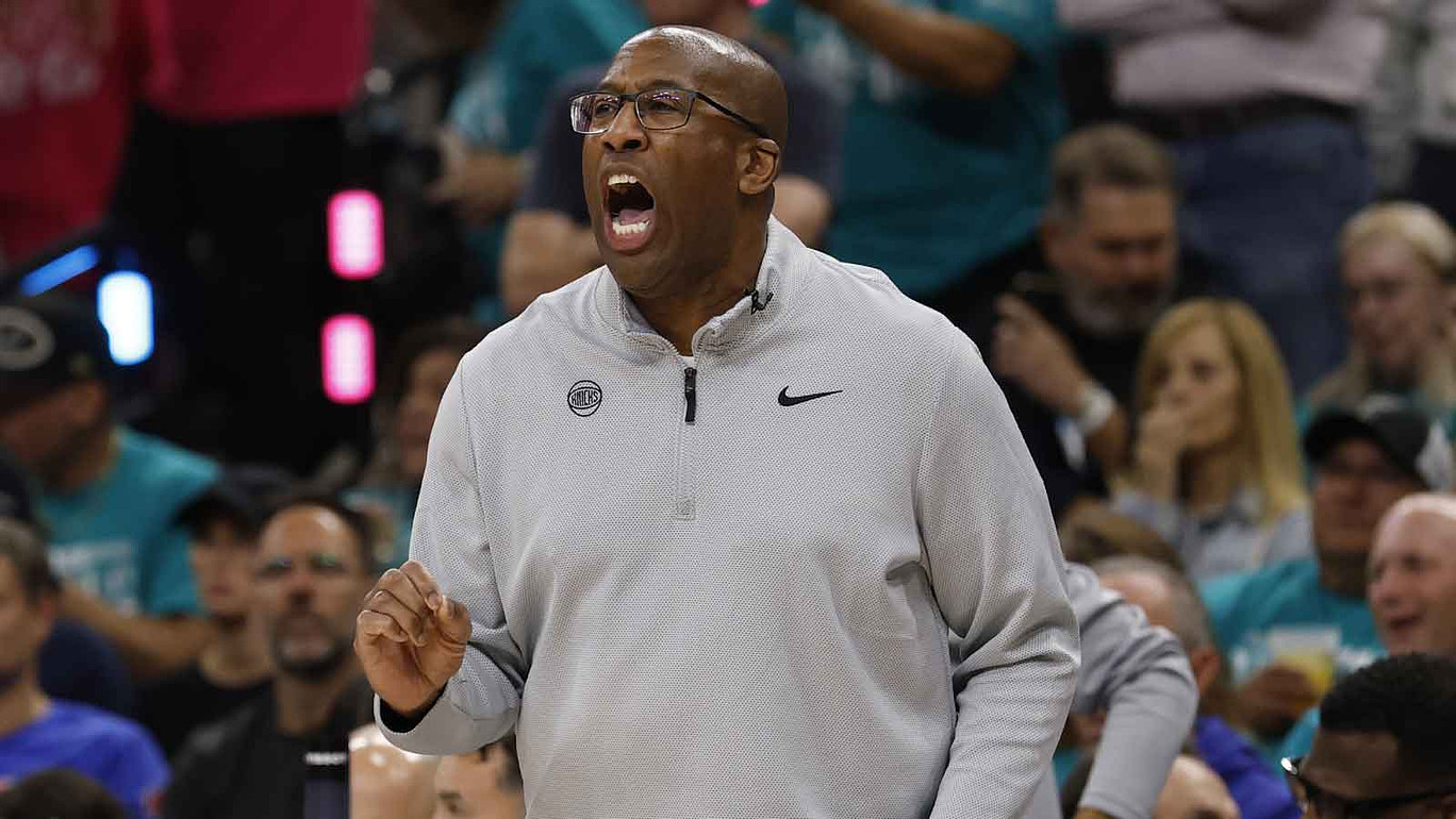 Mike Brown’s Postgame ‘Who Let the Dogs Out’ Scream Caps 53-Year Knicks Title Drought