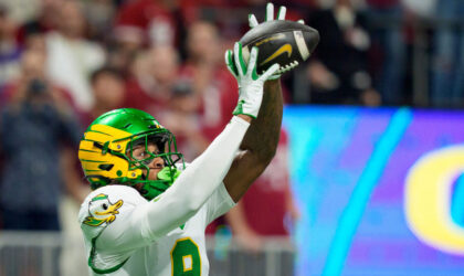 Oregon Lost Its NFL Draft TE1. The Replacement Might Be Even Better.