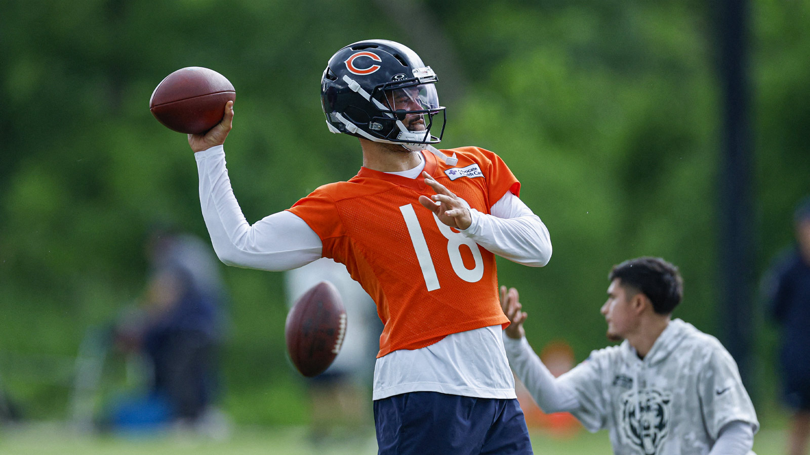 Caleb Williams Could Chase Patrick Mahomes Money — But There’s a Catch for Chicago
