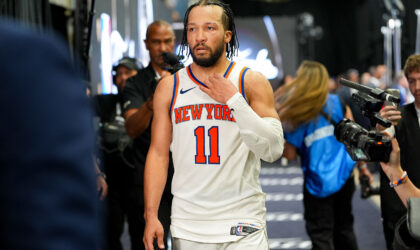 Jalen Brunson’s No-Photo Rule Is Testing His Teammates — and the Knicks’ Title Hopes