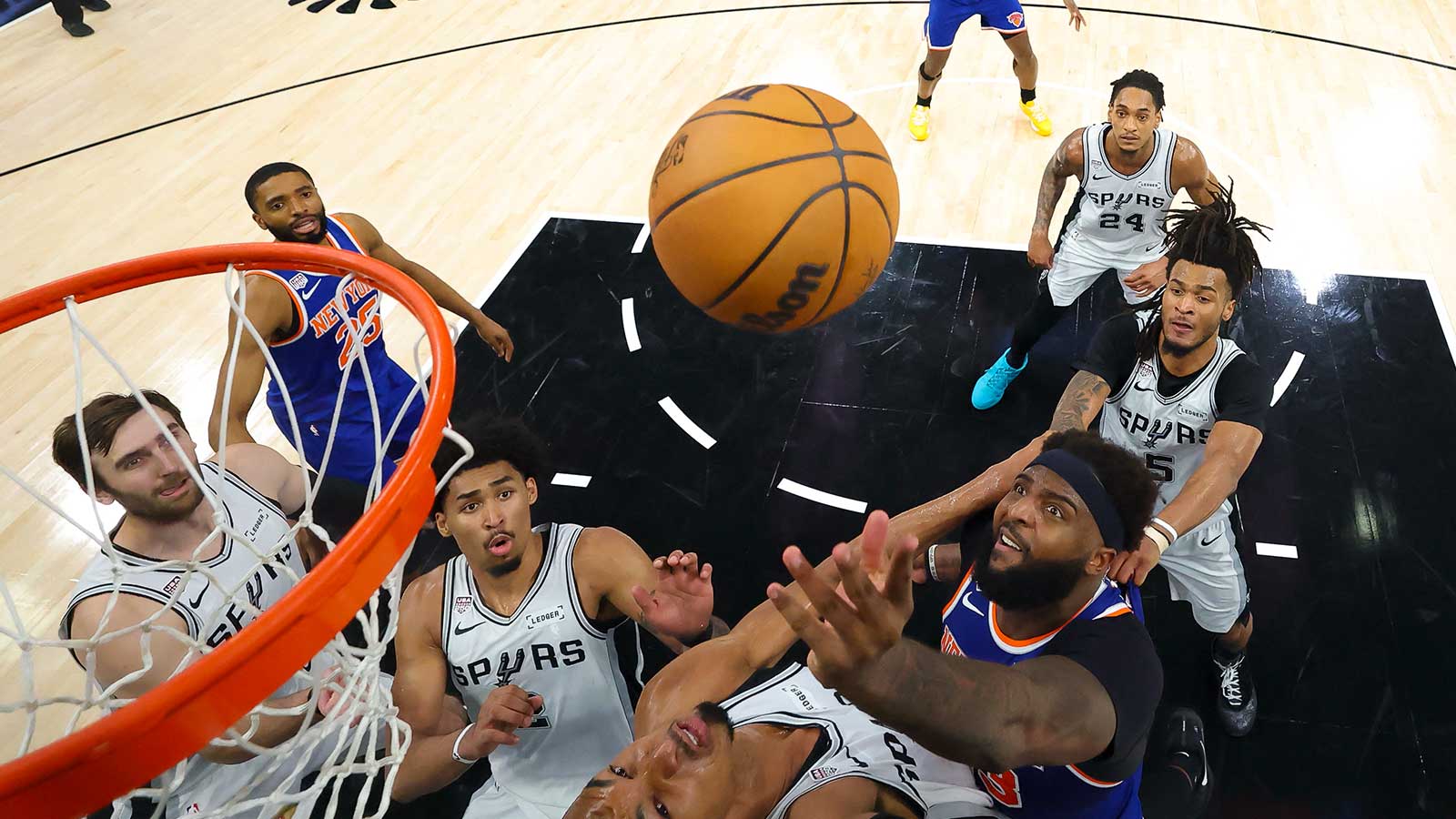Mitchell Robinson Caught a Snake at the Team Hotel — Then the Knicks Won the Title