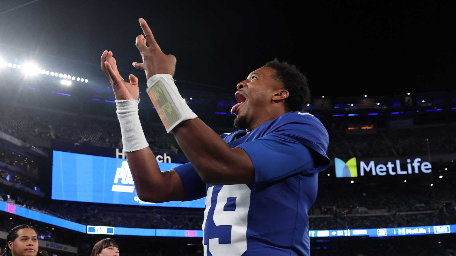 Giants QB Jameis Winston Traded His Microphone for a Trash Bag—and Japan Won the Internet