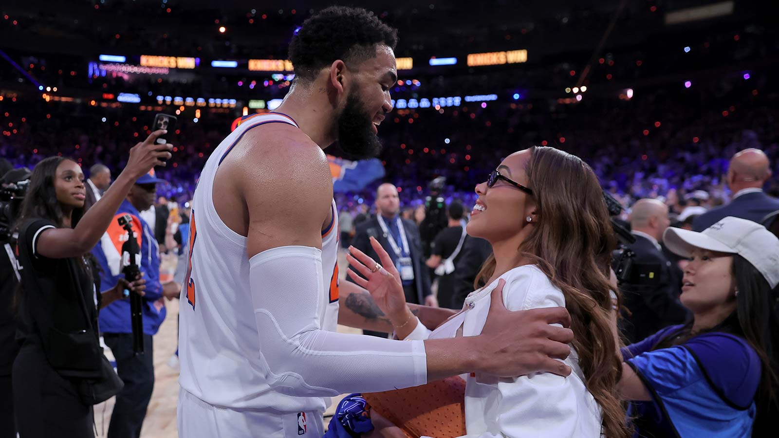 Karl-Anthony Towns Credits Fiancée Jordyn Woods in Emotional Title Speech — Her Response Says It All