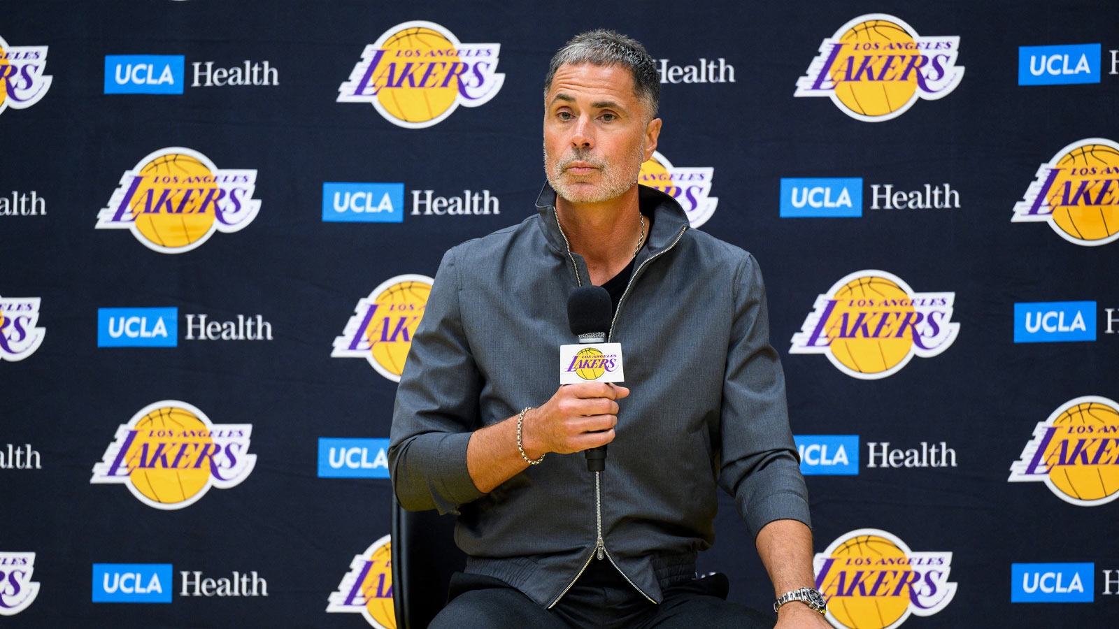 Lakers Face a Free Agent Trap — Why Trades Might Be Their Only Real Option