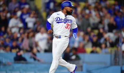 Dodgers Get Good News on Teoscar Hernández — But There’s a Catch This Time
