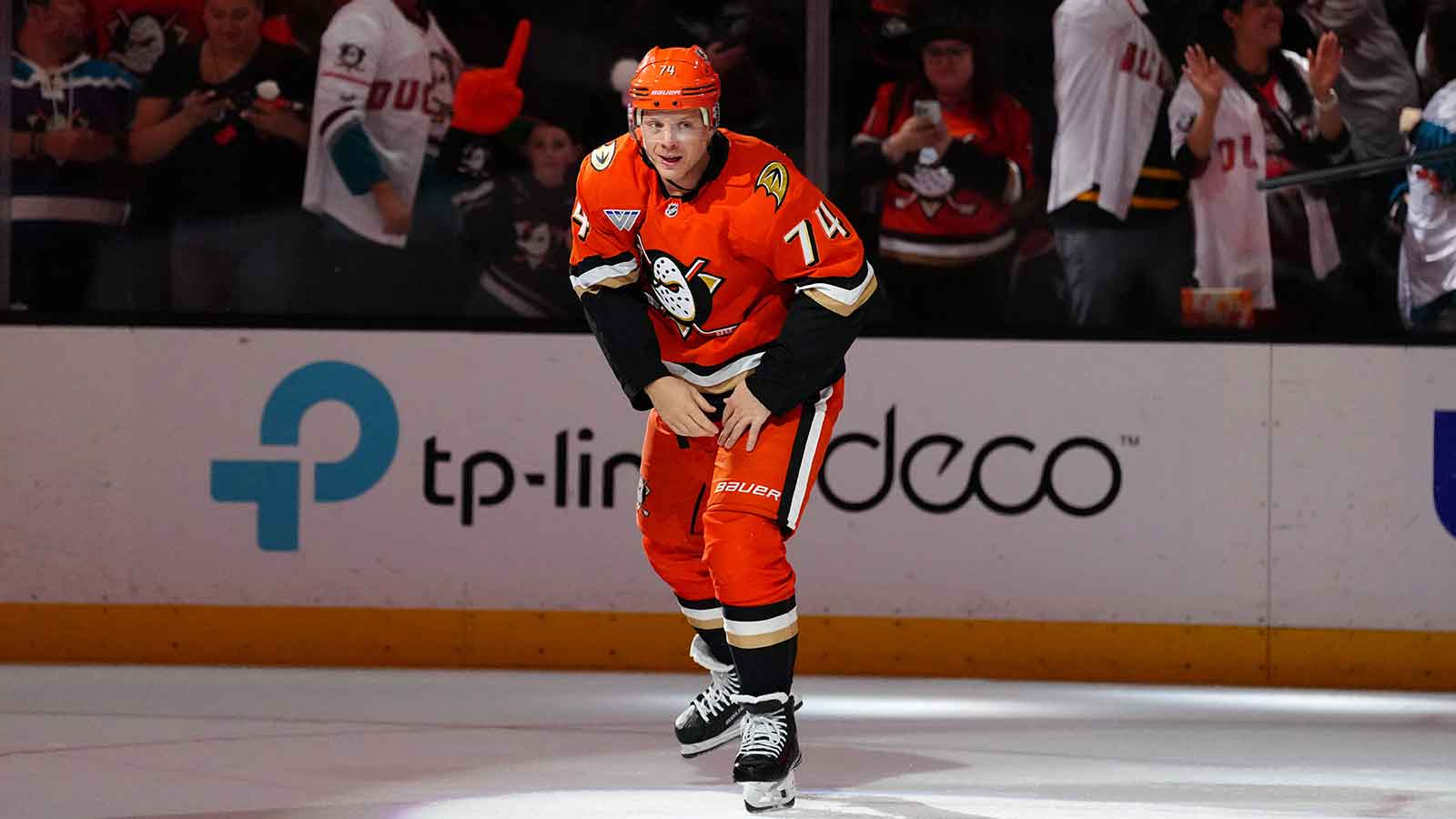 Veteran Defenseman John Carlson Tells Ducks He’s Heading East for Free Agency