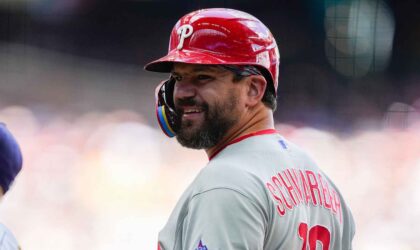 Schwarber returns to first base for first time since 2021—inside the Phillies’ unexpected move