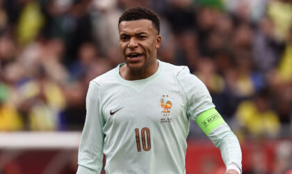 Mbappe’s Late Strike Ties French Scoring Record — and Silences a Stubborn Senegal Defense