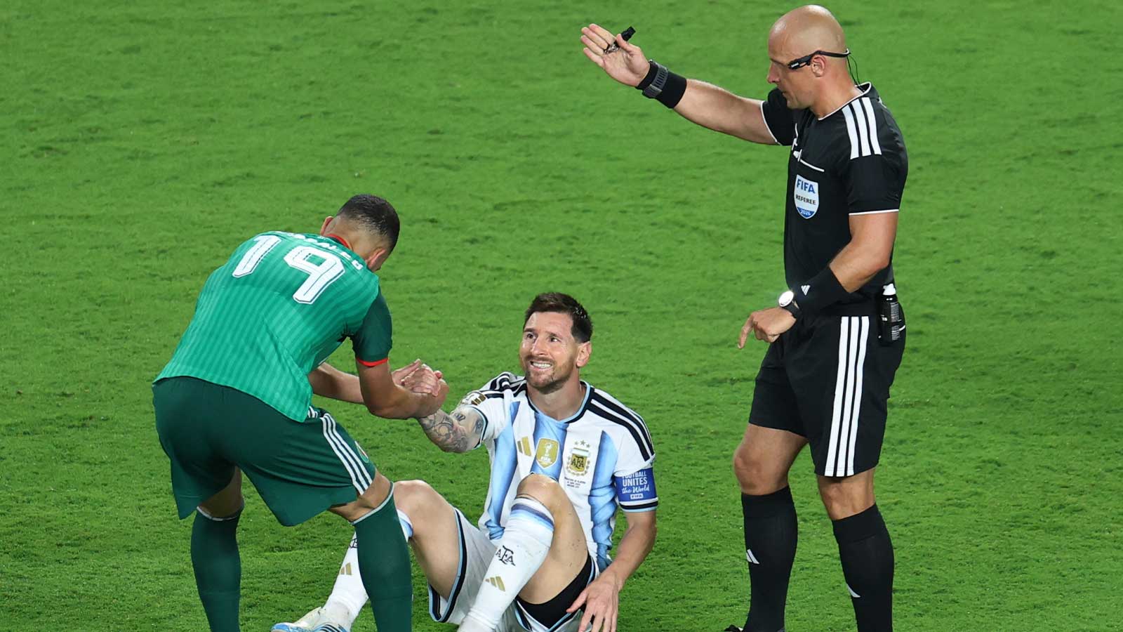 Jameis Winston Went Full Jameis Before Argentina’s World Cup Opener — and the GOAT Chat Was Legendary