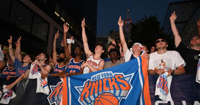 Knicks Fans Are Dropping $750 to Skip the Parade Wait — And the Internet Is Roasting Them