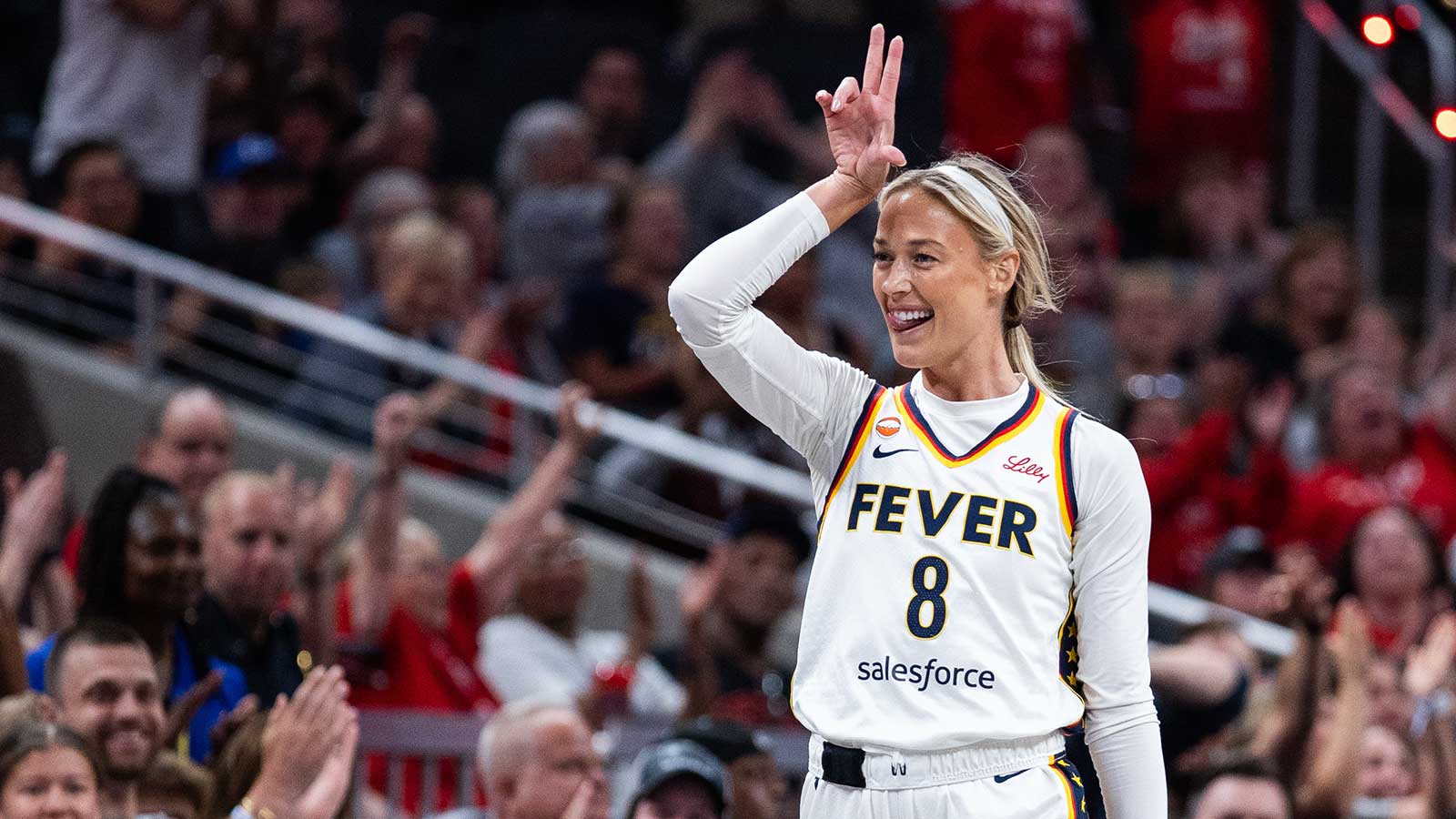Sophie Cunningham Went 6-of-7 From Deep — and Her Post-Game Soundtrack Says It All