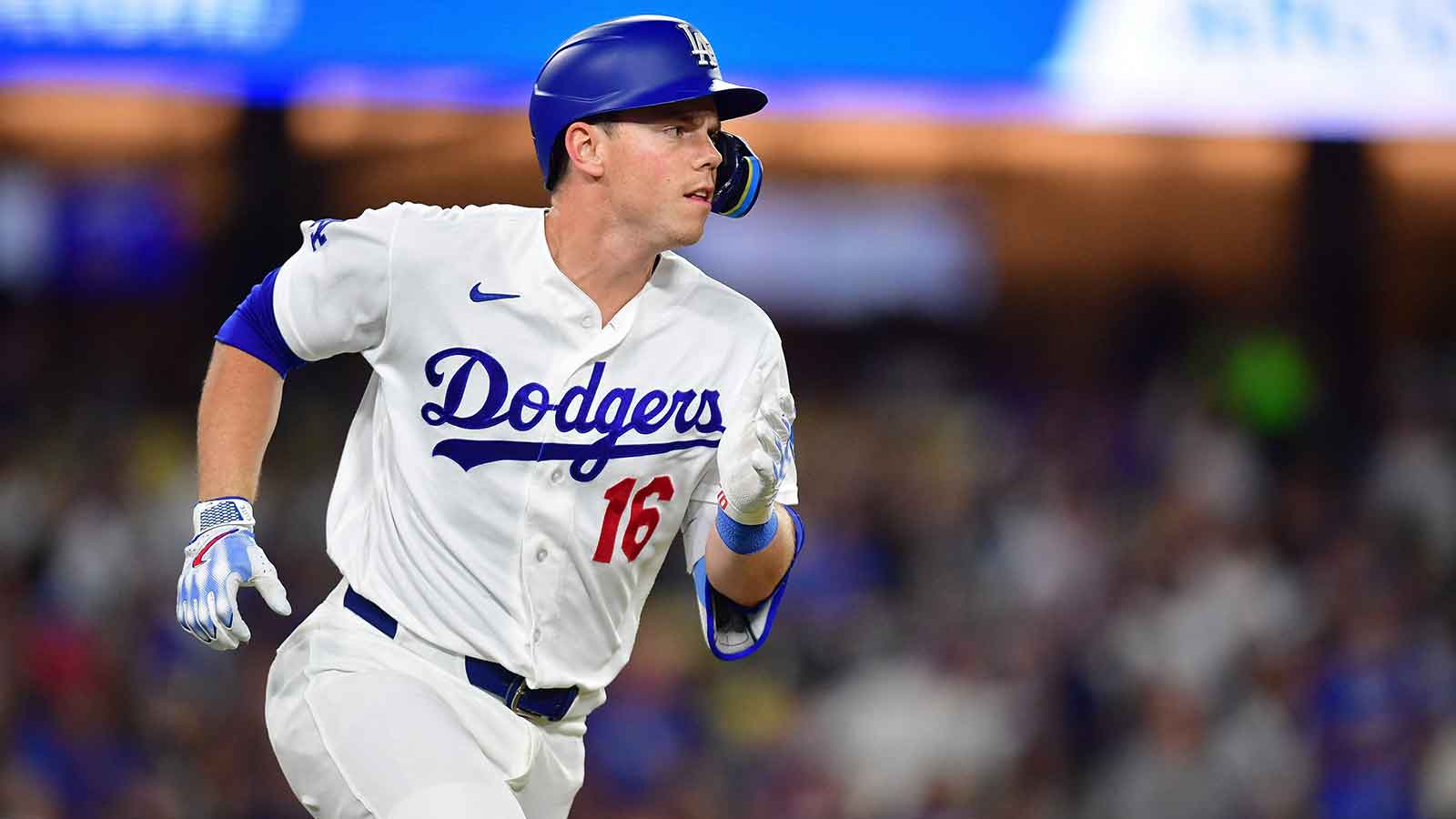 Dodgers Take a Cautious Approach With All-Star Catcher Will Smith’s Neck Injury