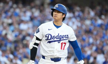 Dodgers’ Shohei Ohtani to Pitch but Not Hit Wednesday: Knee Still an Issue