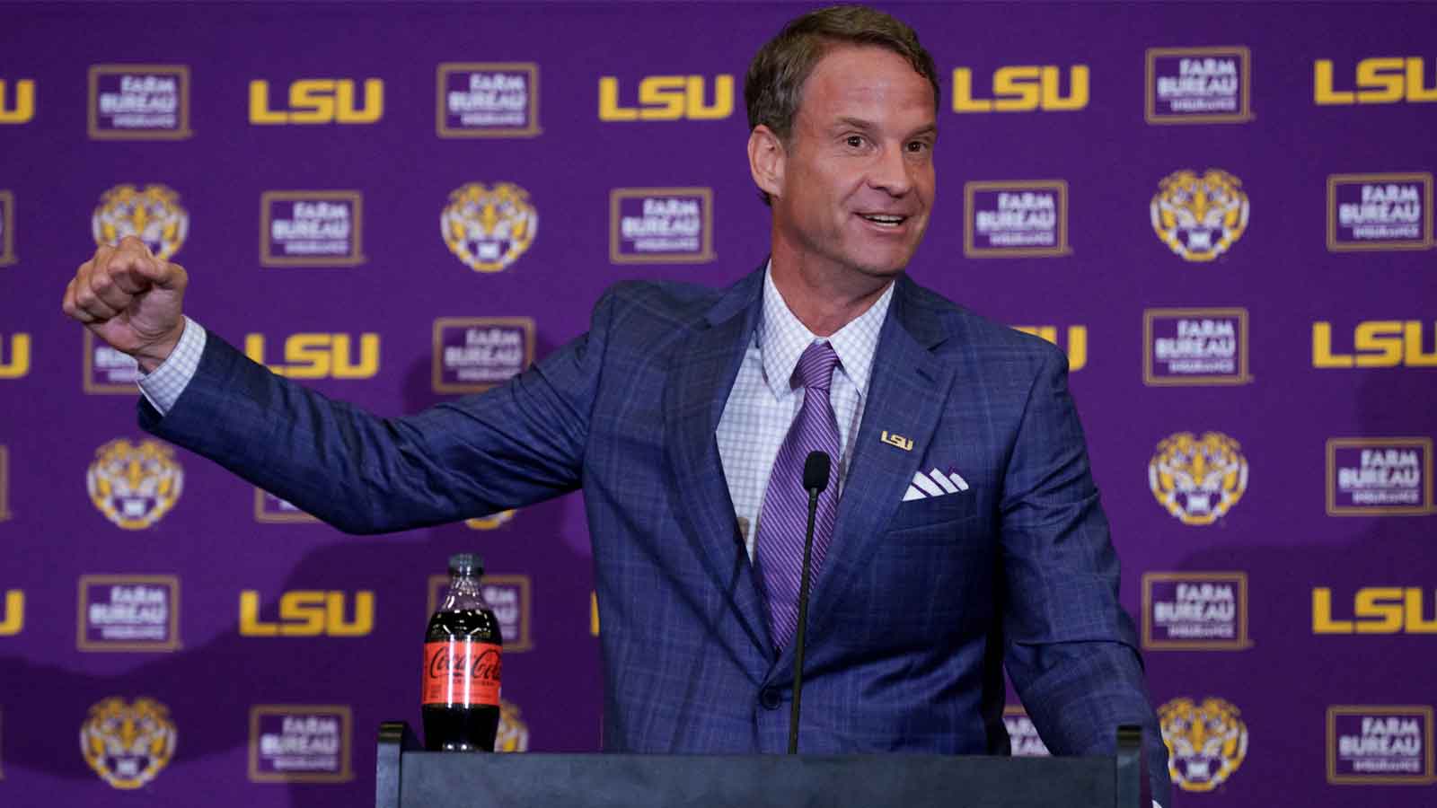 Sam Leavitt Nearly Healthy — and Lane Kiffin Just Sent a Warning to the SEC