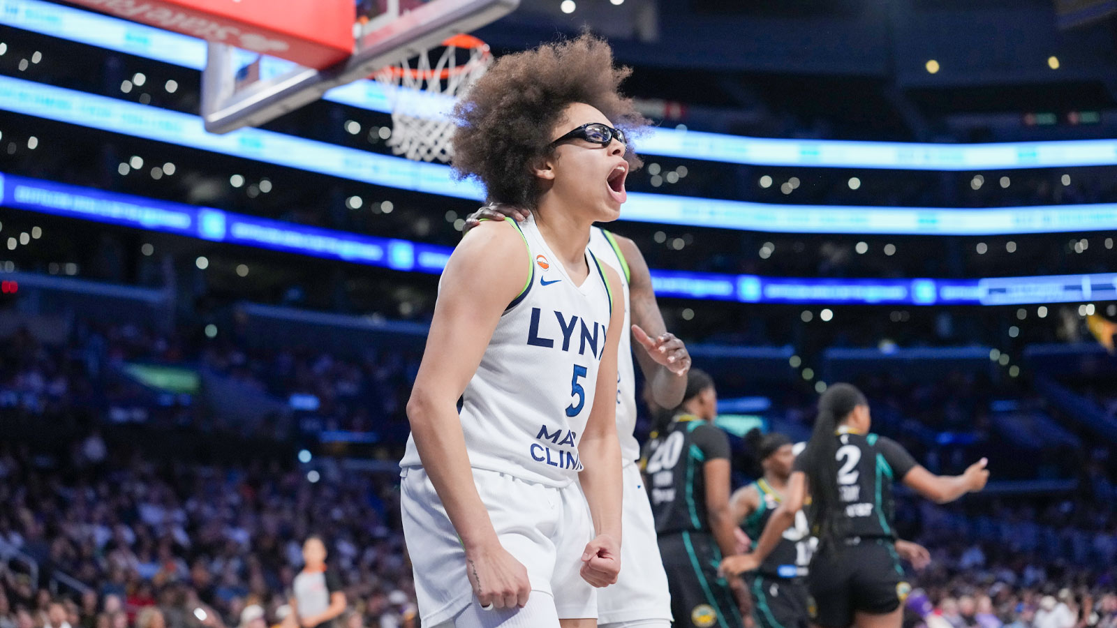 Olivia Miles Dropped 31 on the Sparks and Their Coach Could Only Watch