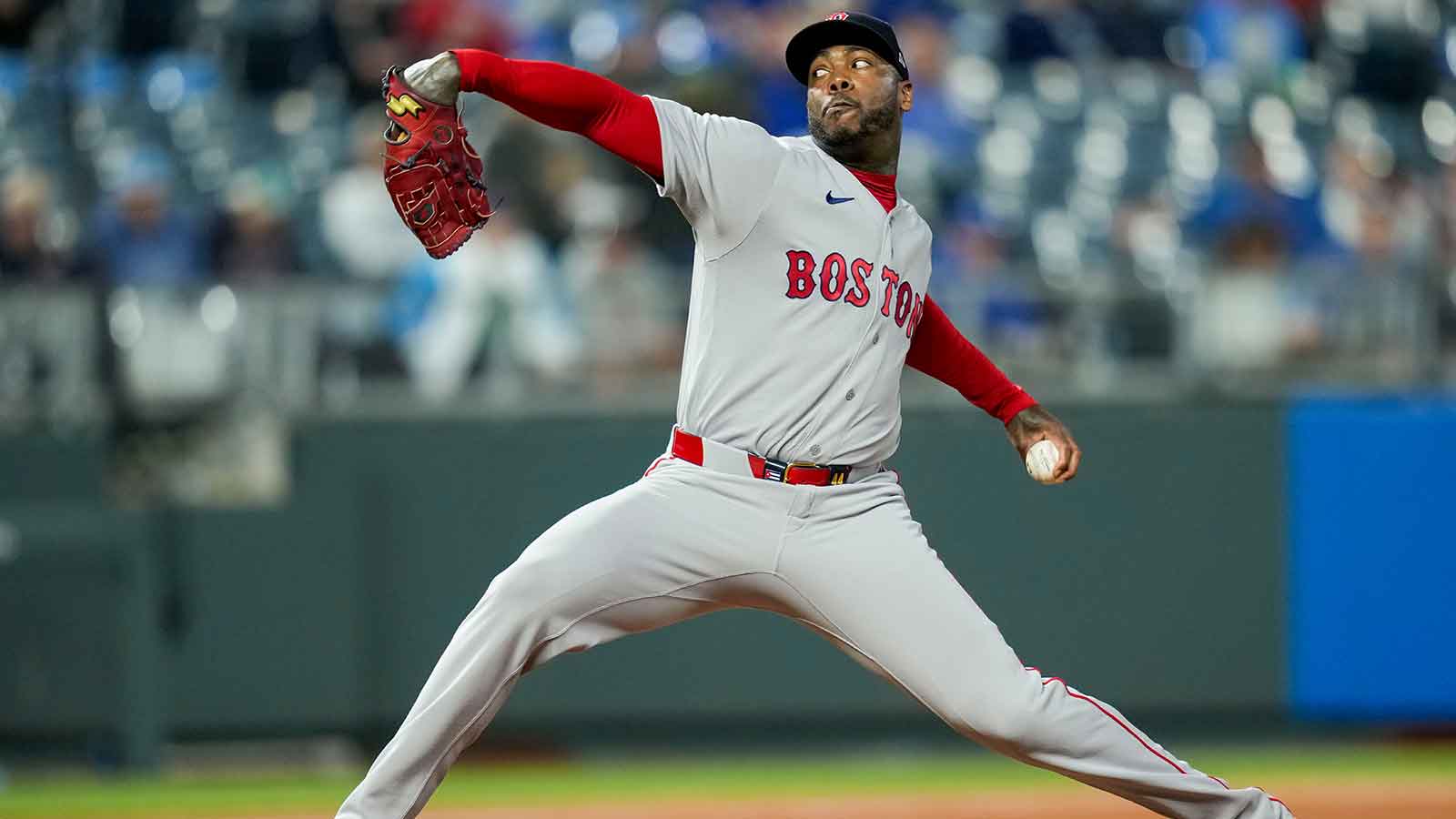 The Mariners Need a Closer. Aroldis Chapman Might Be the Fix.