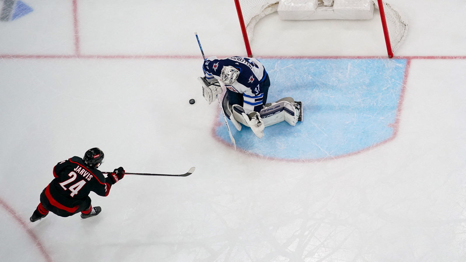 Stanley Cup champs could land Connor Hellebuyck in bold proposed trade