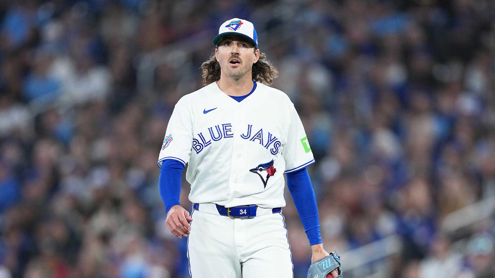 Kevin Gausman walked four batters in one inning. He’d never done that all season.