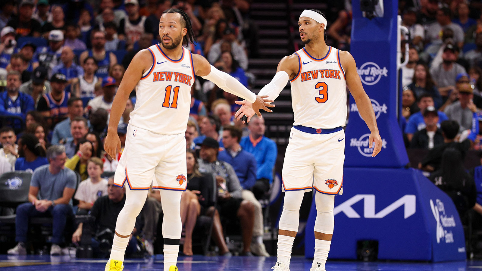 Jeremy Lin Credits One Selfless Move for Ending the Knicks’ 53-Year Title Drought