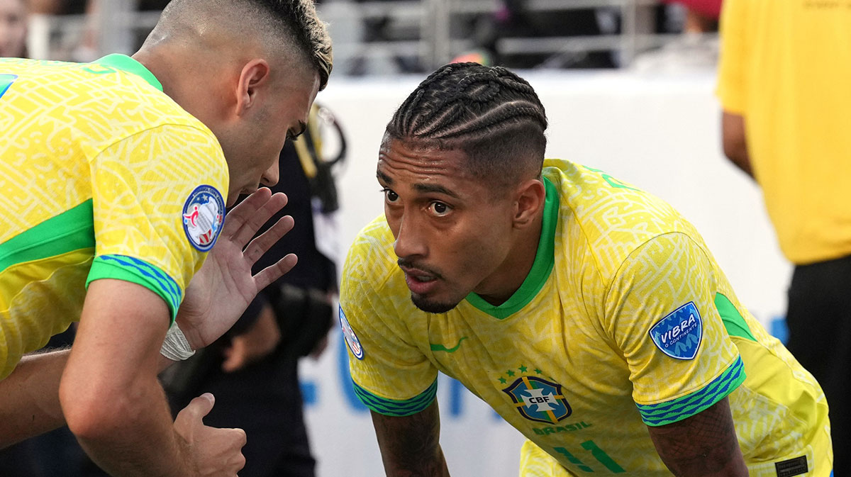 Brazil’s Raphinha Injury Update Is Fuzzy as Neymar Gets Set to Return