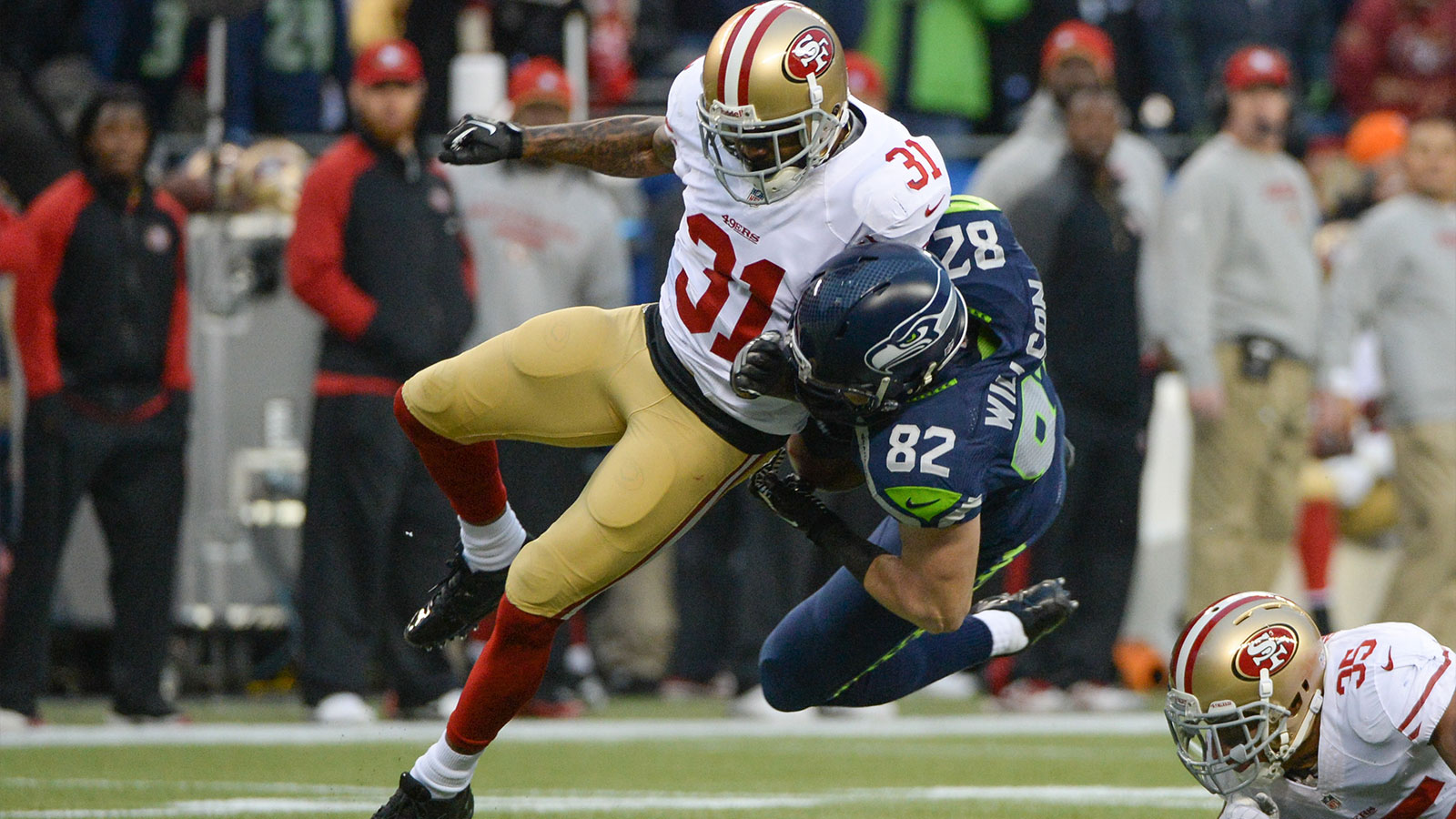 Ex-49ers teammates shared photos of Aldon Smith’s body, Donte Whitner says