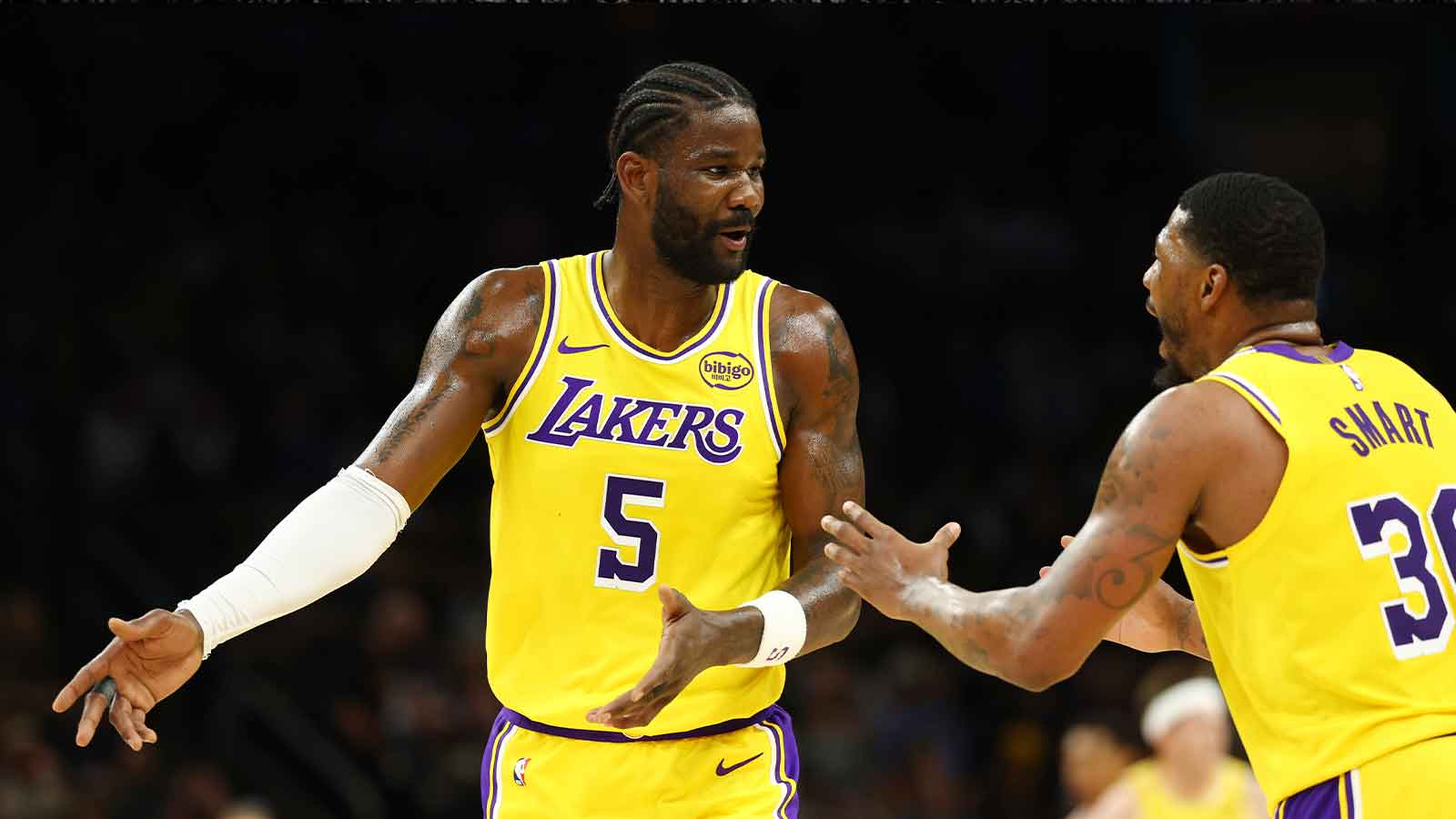 Lakers Have Made Their Pick Between Marcus Smart and Deandre Ayton, Insider Says