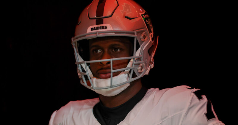 Geno Smith Accused of Domestic Abuse in Viral Instagram Posts. He Hasn’t Responded Yet.