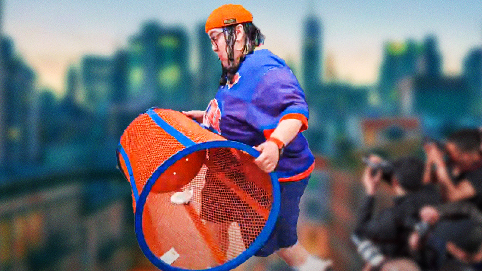 A Knicks Fan Stole a City Trash Can During the Parade and the Internet Is Not Letting It Go