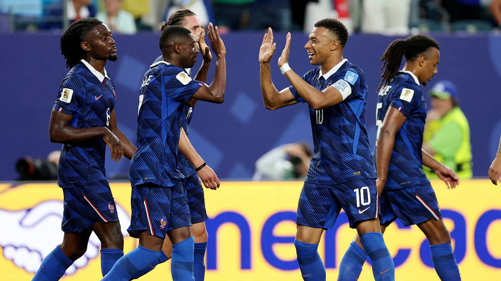 Dembele Finally Breaks Through: First World Cup Goal Comes in France’s 3-0 Win Over Iraq