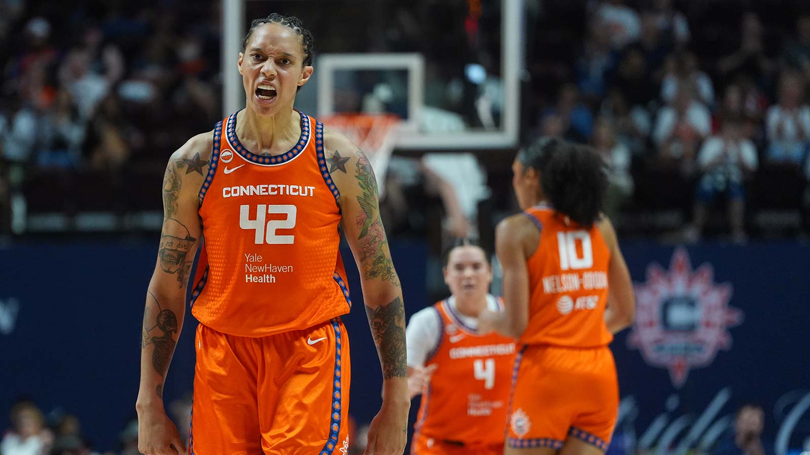 Griner Blocks Her Way to the Top of the WNBA’s All-Time List