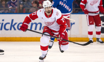 Utah Mammoth Emerge as Frontrunner for Dylan Larkin Trade Talks