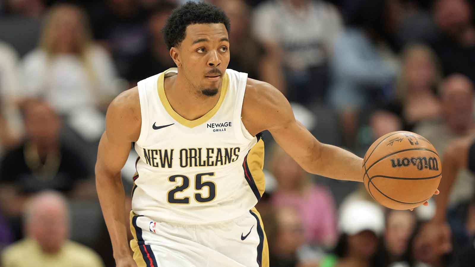 Warriors Holding Steady in Trey Murphy Trade Talks, Won’t Overpay for Pelicans Forward