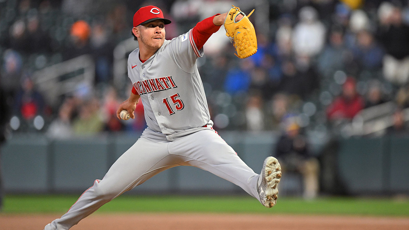Reds Get Timeline for Emilio Pagan’s Return as Elly De La Cruz Is Already Back