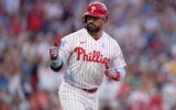 Kyle Schwarber Pulled Moments Before First Pitch With Back Tightness
