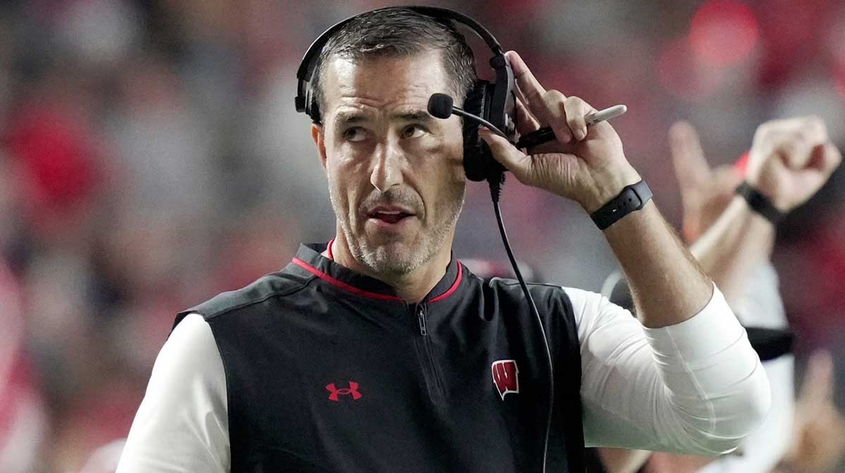 How One Recruiting Visit Changed a 4-Star Lineman’s Path to Wisconsin