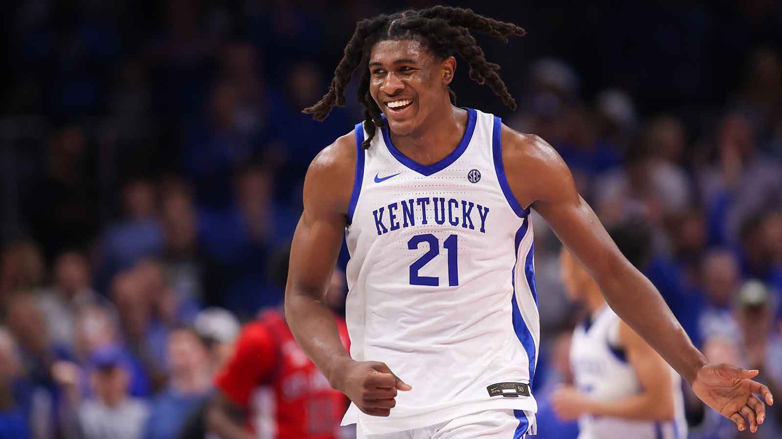 The Spurs Drafted Another Big Man Next to Wembanyama. He Might Be Worth the Risk.