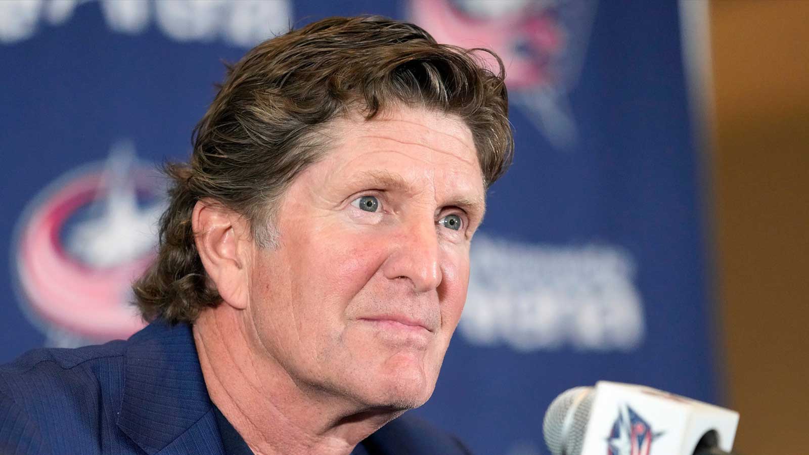 Mike Babcock’s New Oilers Job Comes With Questions He Can’t Escape