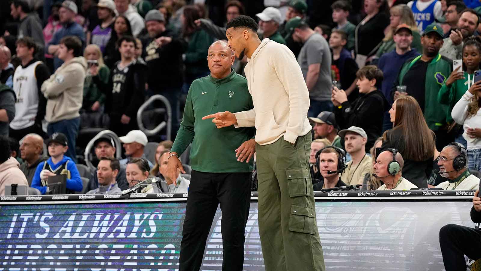 Giannis Antetokounmpo Didn’t Push for Doc Rivers’ Firing. That Might Have Cost Him.
