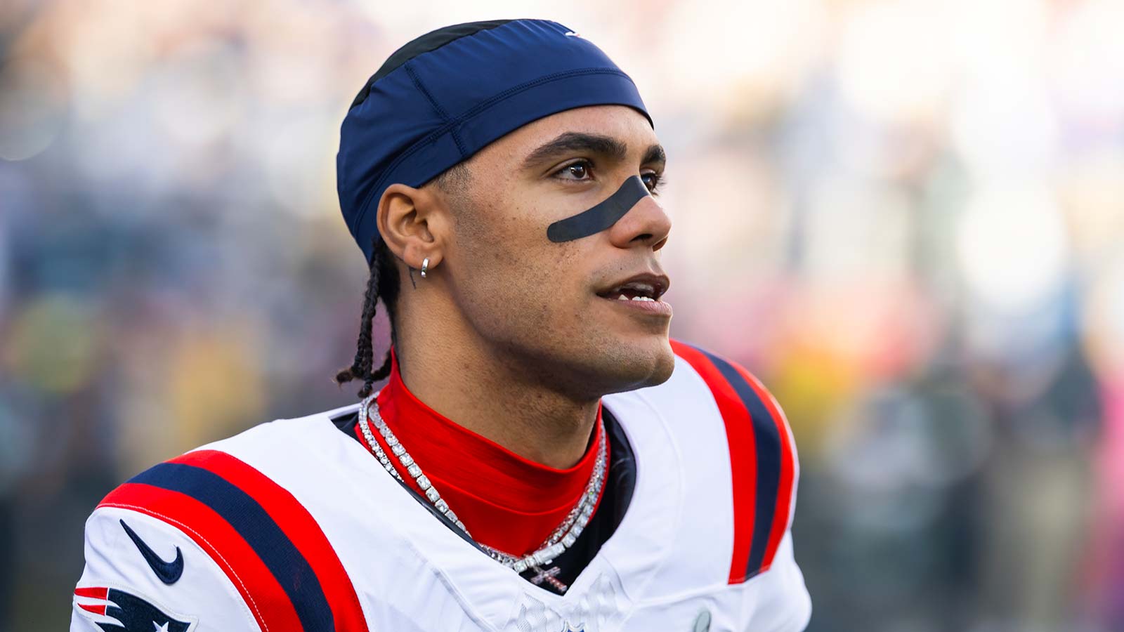 Patriots Face July 24 Deadline on Christian Gonzalez Contract as Holdout Looms